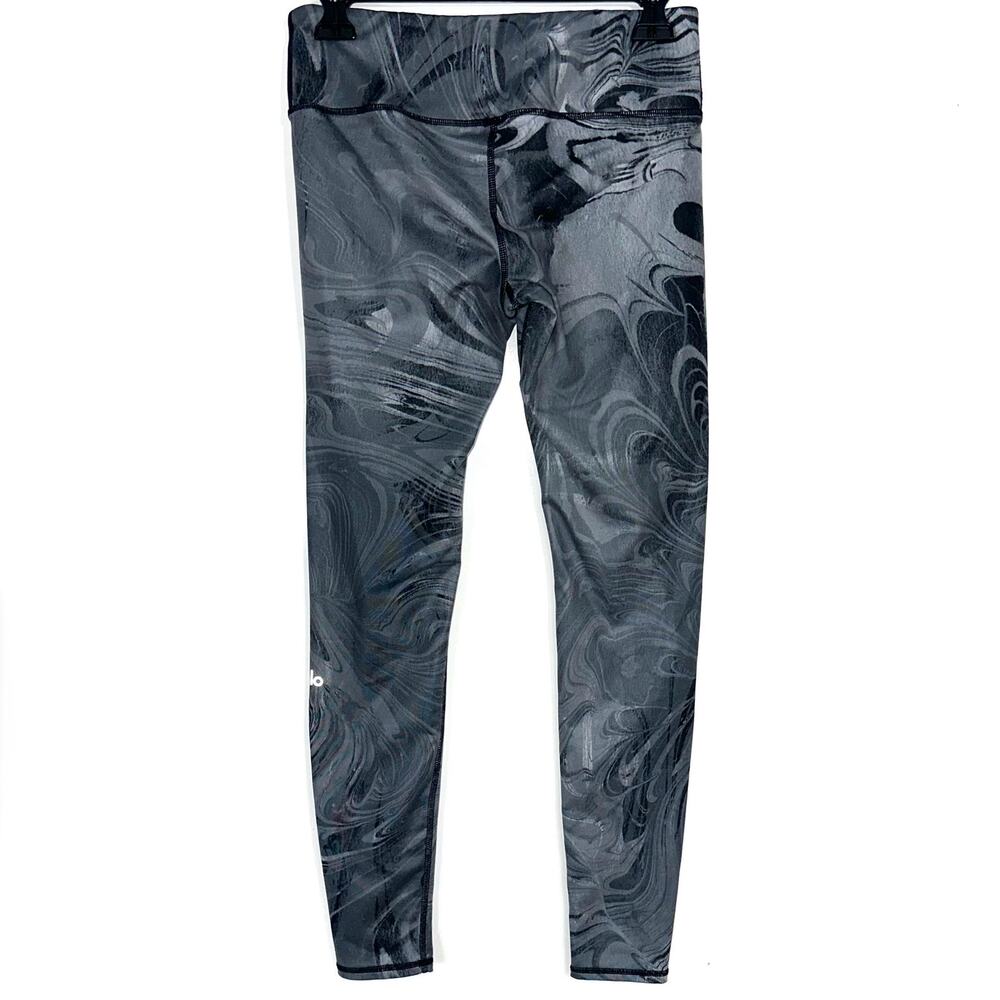 SOLD 💕Alo Yoga Women’s Airbrush Legging in Black Marble Size Small - Picture 7 of 15